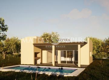 Casa · 85m² · 3 Ambientes · 1 Cochera · Casa en Venta en San Sebastián