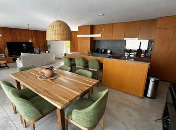 Casa · 159m² · 4 Ambientes · 1 Cochera · Casa en Venta, City Bell