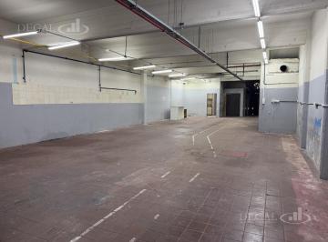 Depósito · 600m² · Depósito en Paternal