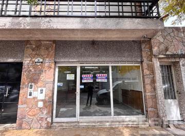 Local comercial · 66m² · 2 Ambientes · Venta Local Al Frente Sobre Mendoza - Echesortu