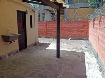 Casa de 6 ambientes, Pilar · Se Financia La Mitad del Valor - Lote de 400 m² con 4 Edificaciones - Barrio Villa Buide