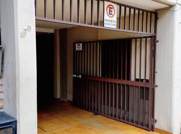 Garage · Cochera en Venta en Planta Baja - Ov. Lagos 800