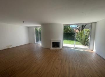 Departamento · 149m² · 6 Ambientes · 2 Cocheras · Departamento en Venta - San Isidro - 3 Dorm. (1 Suite) - Dependencia de Servicio - Jardín