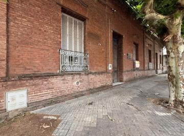 Casa · 196m² · 5 Ambientes · Venta - Casa a Reciclar en Cañada de Gomez