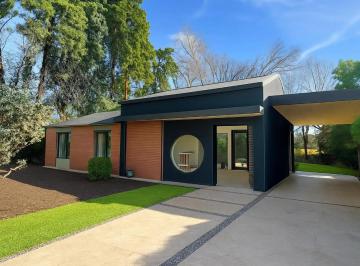 Casa · 160m² · 5 Ambientes · 2 Cocheras · Venta Casa Country Mapuche, Pilar