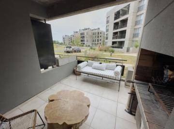 Departamento de 3 ambientes, Funes · Departamento en Venta C/ Cochera en Funes