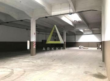 Bodega-Galpón · 355m² · Galpón en Alquiler en Jose León Suarez San Martin
