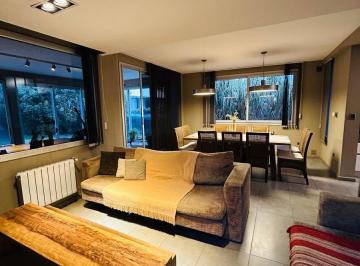 Casa · 300m² · 6 Ambientes · 2 Cocheras · Casa 3 Dor C/patio y Pileta - Cañuelas Village