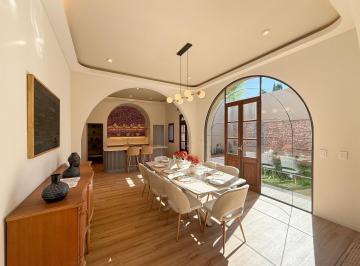 Casa · 203m² · 7 Ambientes · Casa en Nuestra Señora de Lourdes