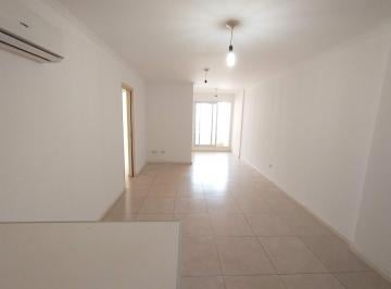 Departamento · 45m² · 4 Ambientes · Departamento en Centro