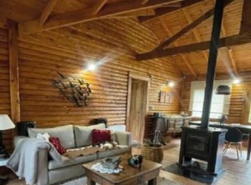 Casa de 3 ambientes, Trelew · Chacra con Costa de Rio Chubut