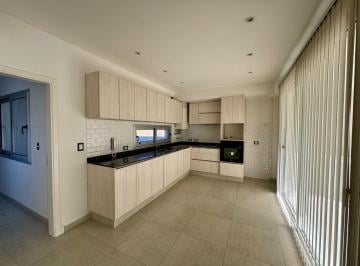 Departamento · 107m² · 3 Ambientes · 1 Cochera · Departamento en Berazategui