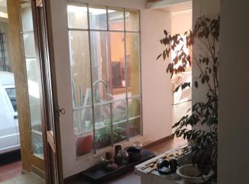 Casa · 210m² · 3 Dormitorios · 2 Cocheras · Hermosa Casa a La Venta en Barrio Maipú, II Sección