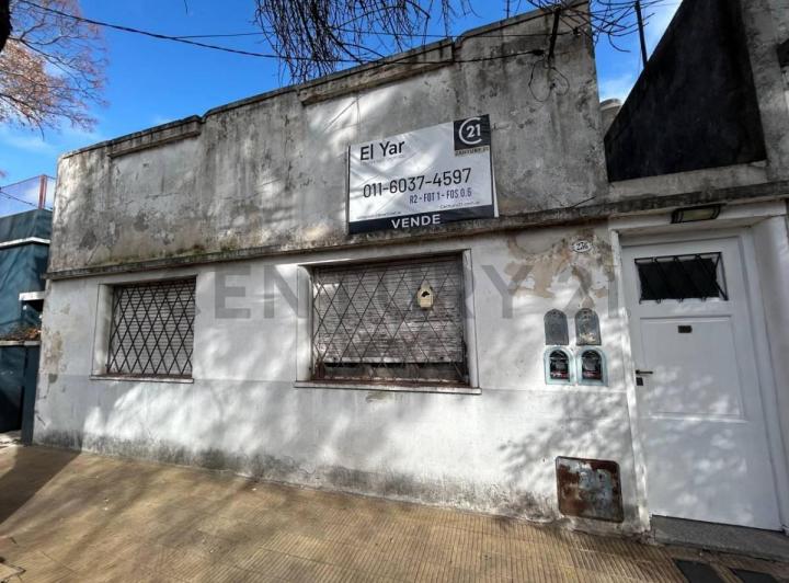 Terreno · 209m²