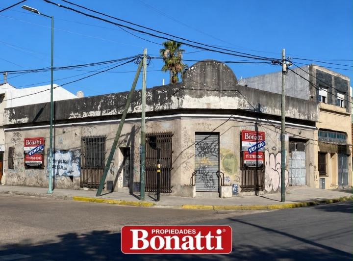 Local comercial · 195m² · 1 Ambiente · 1 Cochera