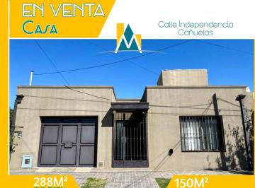 Casa · 150m² · 4 Ambientes · 1 Cochera · Casa en Venta en Cañuelas