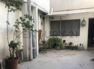 PH · 100m² · 4 Ambientes · Venta PH 4 Ambientes P. B. c/ Patio y Parrilla a Reciclar Villa G. Mitre - Paternal