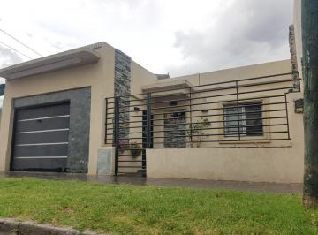 DVL-DVL-649_2 · Casa 3 Ambientes 4 Dorm.. | Indalecio Gómez Al 800