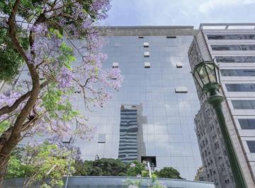Oficina comercial · 447m² · 3 Cocheras · Alquiler Oficina en El Edificio World Trade Center