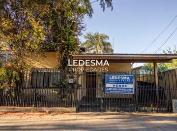 Casa de 4 ambientes, Ituzaingó · Casa 4 Ambientes con Cochera en Venta Apto Credito Bancario