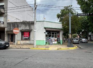 Casa de 6 ambientes, Quilmes · Casa con Local en Venta en Quilmes Centro