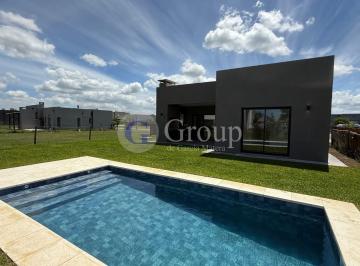 Casa · 131m² · 6 Ambientes · 2 Cocheras · Casa en Venta en San Ramón, Pilar del Este, Pilar
