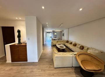 Departamento · 249m² · 10 Ambientes · 2 Cocheras · Exclusivo Departamento en Venta, Tres Dorm., Nueva Córdoba.