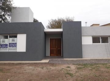 Casa · 110m² · 2 Ambientes · 1 Cochera · El Talar de Mendiolaza - Apta Credito