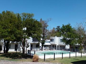 Casa · 175m² · 5 Ambientes · 1 Cochera · Housing Reina Sofia (Villa Allende) - Duplex