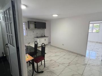 Departamento de 2 ambientes, Lanús · Depto. Dos Ambientes en Remedios de Escalada
