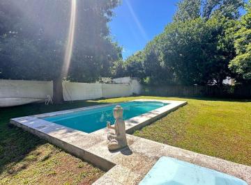 Casa de 5 ambientes, La Plata · Excelente Casa de 3 Habitaciones con Pileta