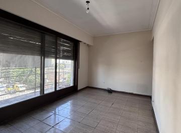 Departamento · 52m² · 3 Ambientes · Departamento 3 Ambientes | en Venta | Flores | Ideal Inversión a Refaccionar