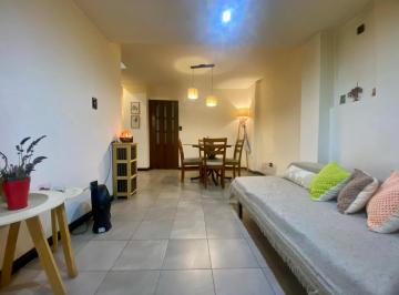 Departamento · 50m² · 2 Ambientes · Latorre Prop. Vende Depto 2 Ambientes a La Calle
