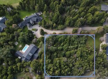 Terreno · 2825m² · Lote Terreno de 2825 m² en Arelauquen Bariloche.