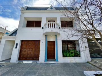 Casa de 6 ambientes, Ensenada · Hermosa Casa en Dos Plantas