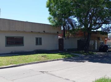 Casa de 7 ambientes, San Miguel · Venta! Retasada Imperdible. Apta Crédito. Casa Estilo Americano + 2 Departamentos 2 Ambientes