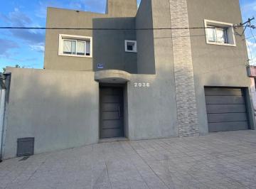 Casa · 177m² · 5 Ambientes · 1 Cochera · Casa en La Plata