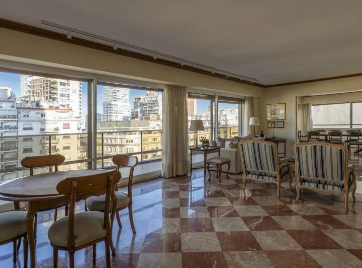 Departamento · 308m² · 7 Ambientes · 1 Cochera