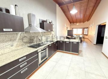 Quinta vacacional · ¡Propiedad Única! Casa de Lujo en Dimmer Al 1900, Venado Tuerto