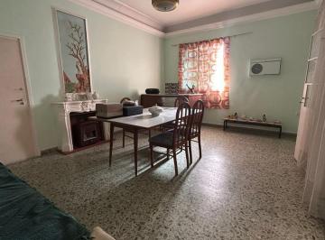 Oficina comercial · 45m² · Oficina en Primer Piso Luminosa