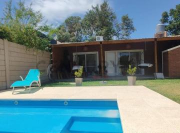 Casa · 50m² · 2 Ambientes · 2 Cocheras · Venta Casa Quinta con Piscina en Duggan - San Antonio de Areco - Permuta