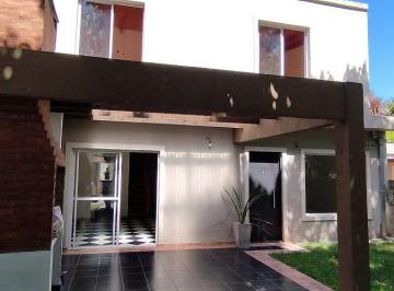 PH Venta 240m² de 4 ambientes · Venta de PH Al Fondo en Adrogué