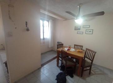 Casa · 120m² · 2 Dormitorios · 3 Cocheras · Casa en Godoy Cruz