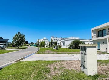 Terreno · 800m² · Venta Lote en La Alameda