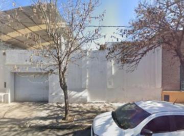 Bodega-Galpón de 4 ambientes, Córdoba · Alquilo Galpón en Barrio Pueyrredón