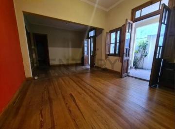 PH · 68m² · 2 Ambientes · PH Venta La Plata 1 Dormitorio con Local Entrada Independiente