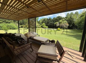 Terreno · 200m² · 5 Ambientes · 10 Cocheras · Fracción 1,2 Ha (Casaquinta) en Ruta 2 y Ruta 215