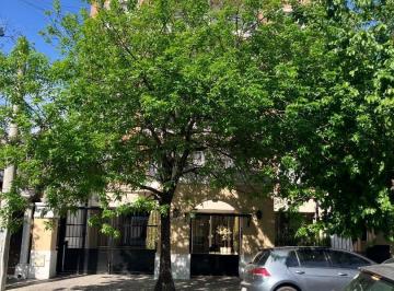 Departamento · 45m² · 2 Ambientes · 1 Cochera · Amplio Dto 2 Ambientes con Cochera