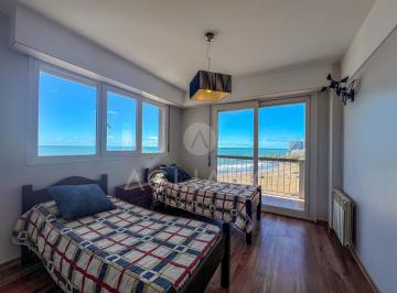 Departamento · 115m² · 3 Ambientes · 1 Cochera · Alquiler Temporal 3 Amb Varese Vista Al Mar