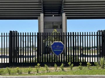 Terreno · 700m² · Lote Interno en Venta Saint Thomas Chico Canning